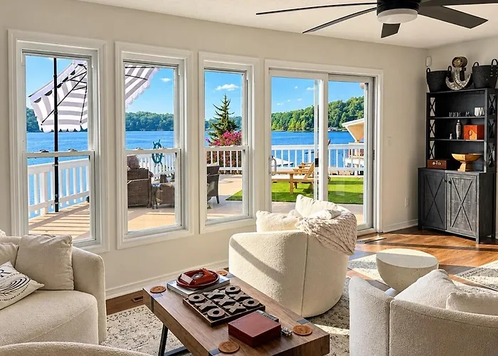 4br Lakefront Luxury - Hot Tub, Dock And Fire Pit * Creal Springs